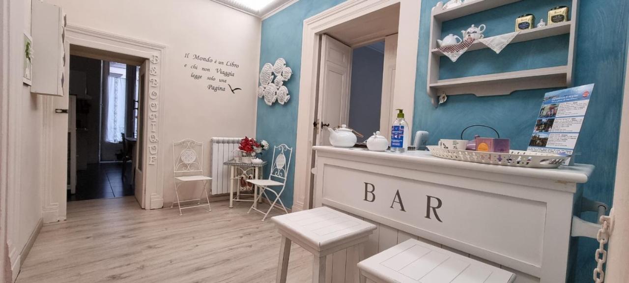Dimora Donn'Alba Appartement Napels Buitenkant foto